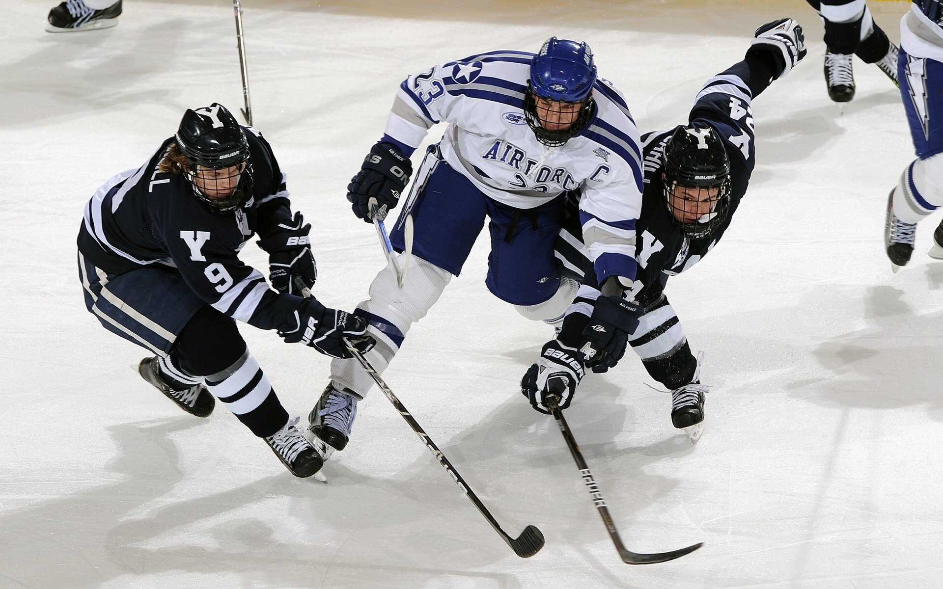 《【科技创新】虚拟现实（VR）助推电竞新体验》，电子竞技与vr虚拟现实